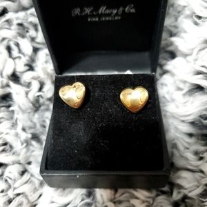 14k Gold Heart Studs